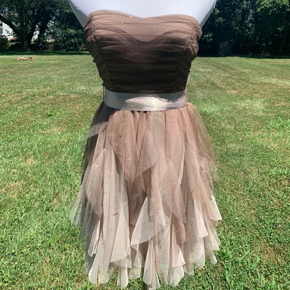 Teeze Me Dresses & Skirts - Sparkly ombré party dress